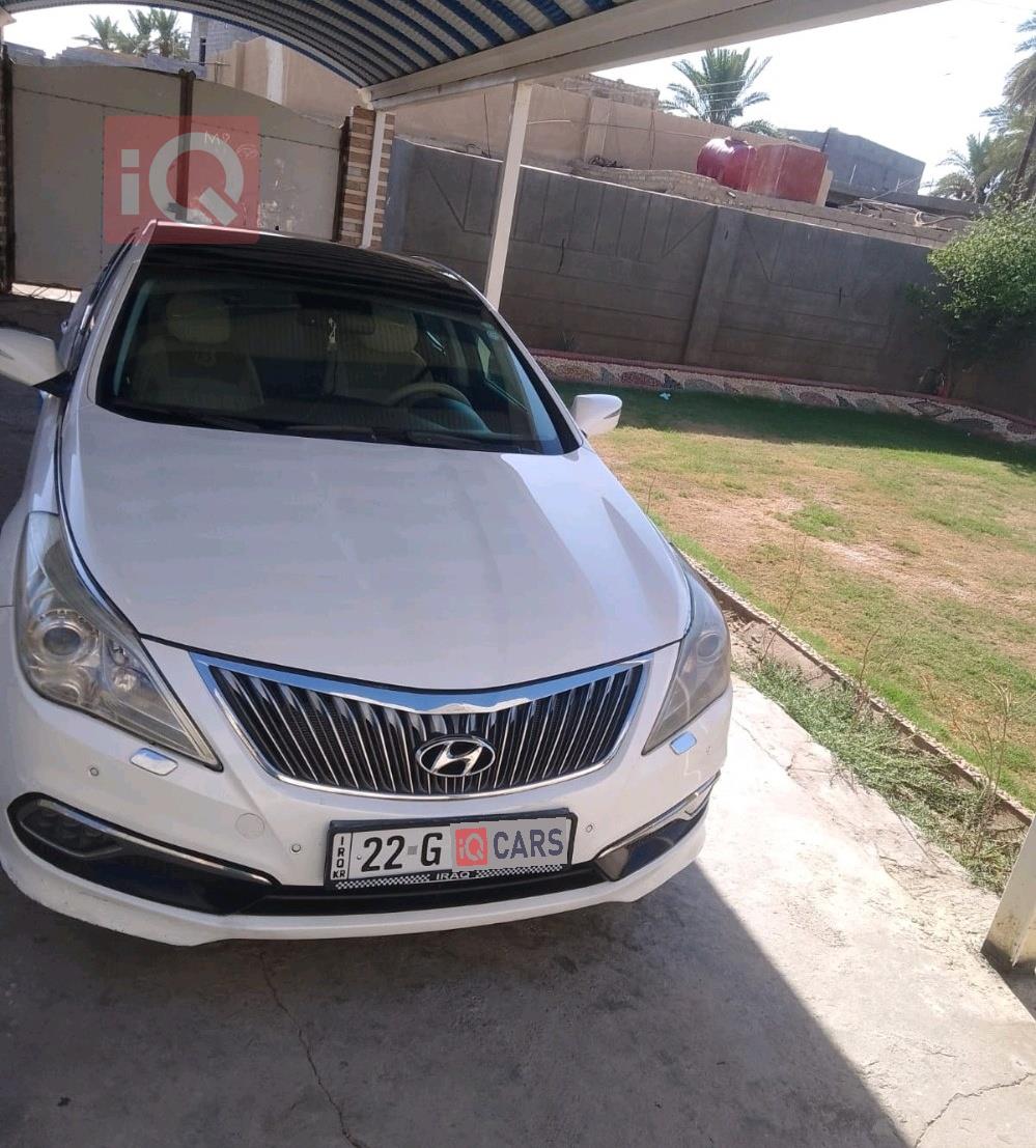 هيونداي أزيرا